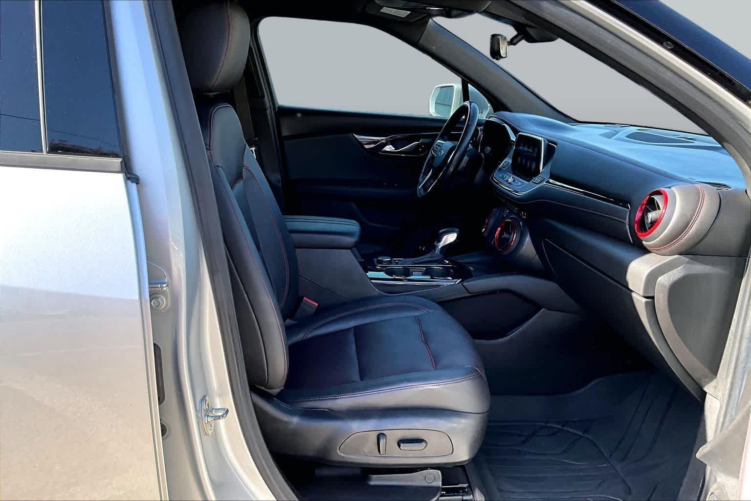 Used 2020 Silver Ice Metallic Chevrolet RS image 10