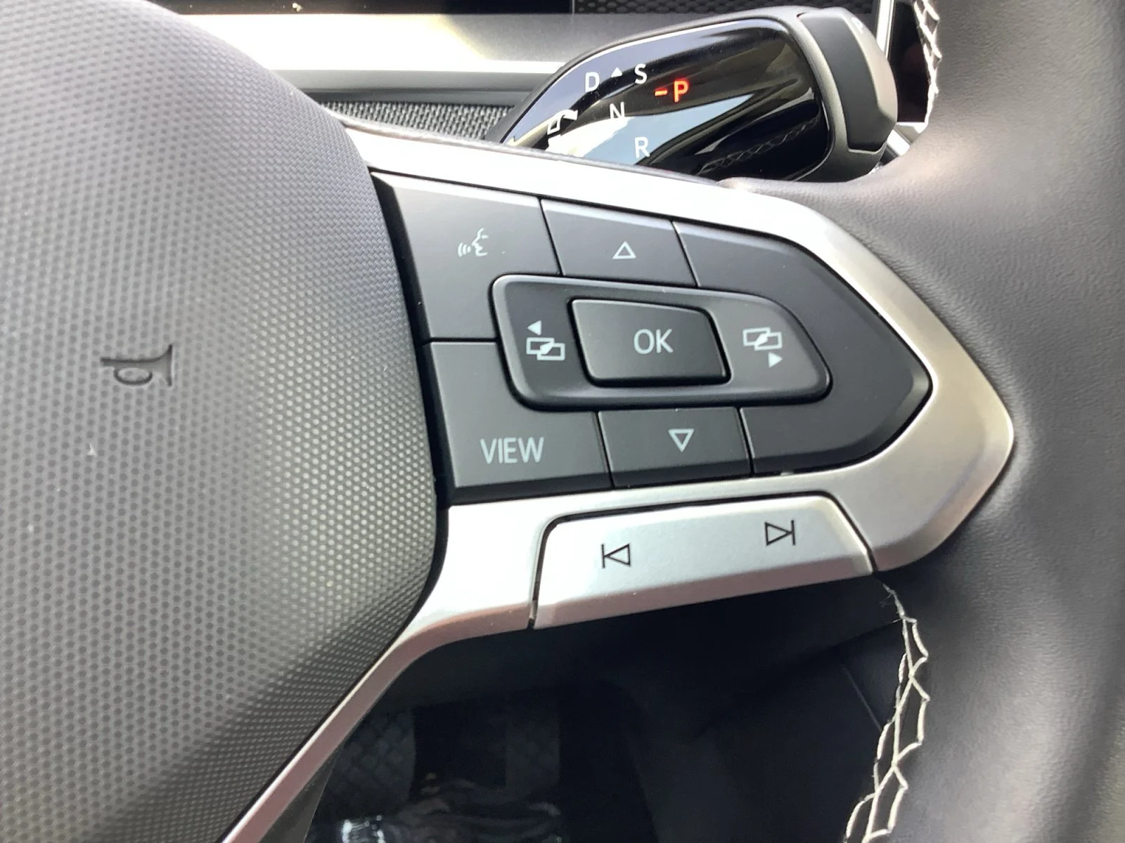 New 2026 Pure White Volkswagen S image 24