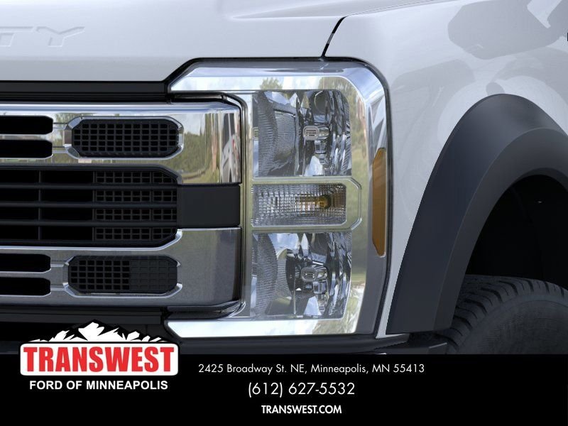 New 2026 Oxford White Ford F-550® XL image 18