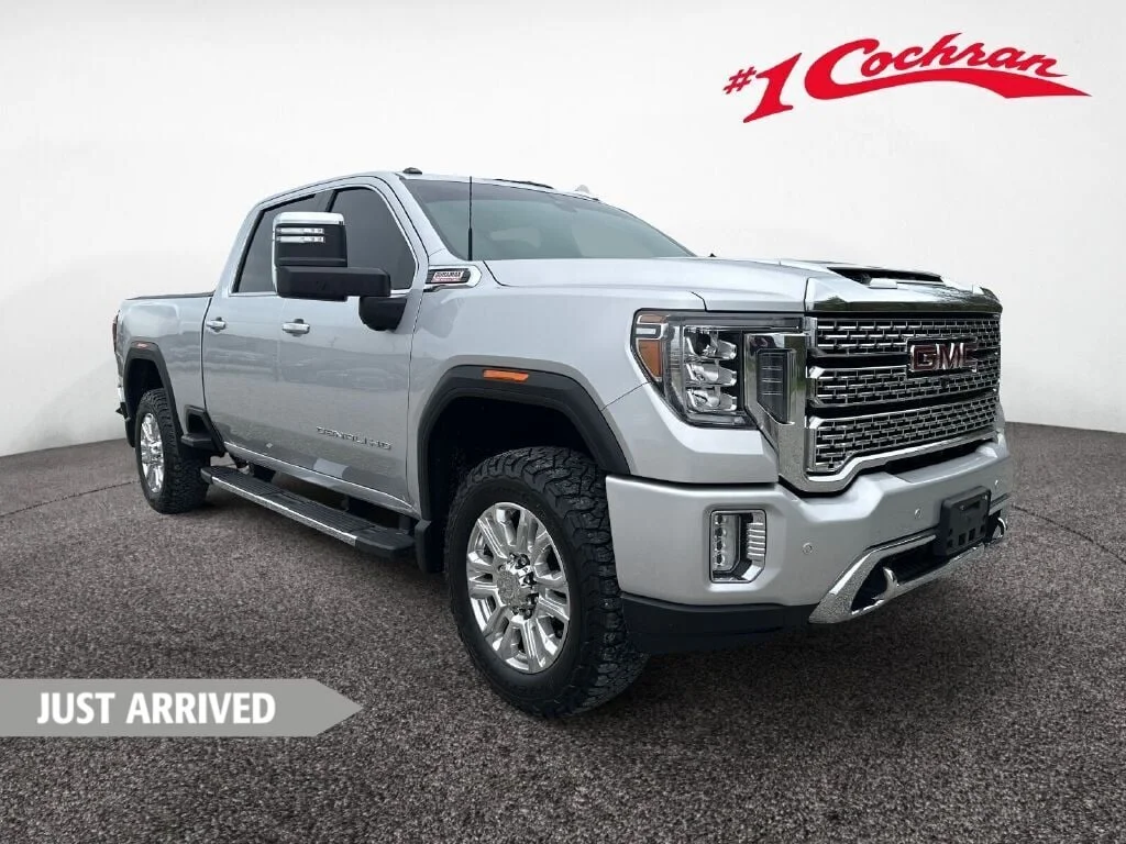 2020 GMC Sierra 4WD Crew Cab Standard Box Denali's photo