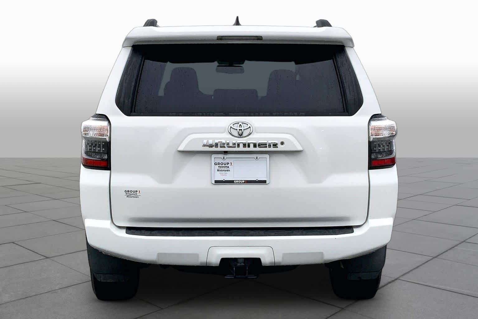 Certified Used 2019 Super White Toyota SR5 Premium image 5