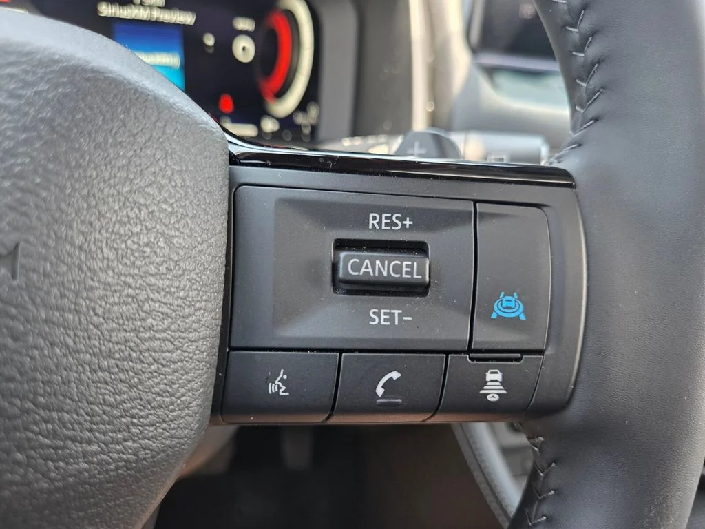 Certified Used 2026 White Nissan Platinum image 14