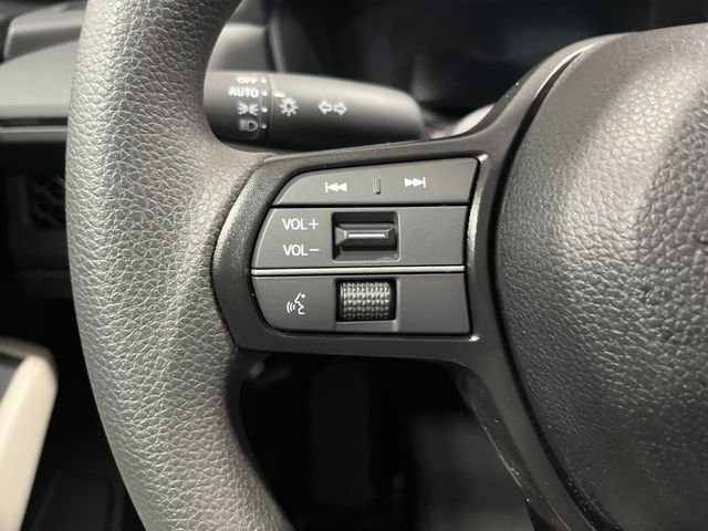 New 2026 Platinum White Pearl Honda SE image 17