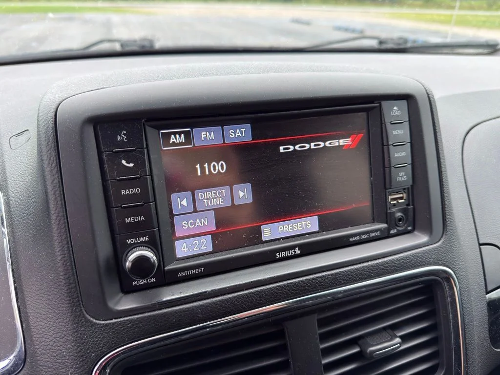 Used 2017 White Dodge SE Plus image 36