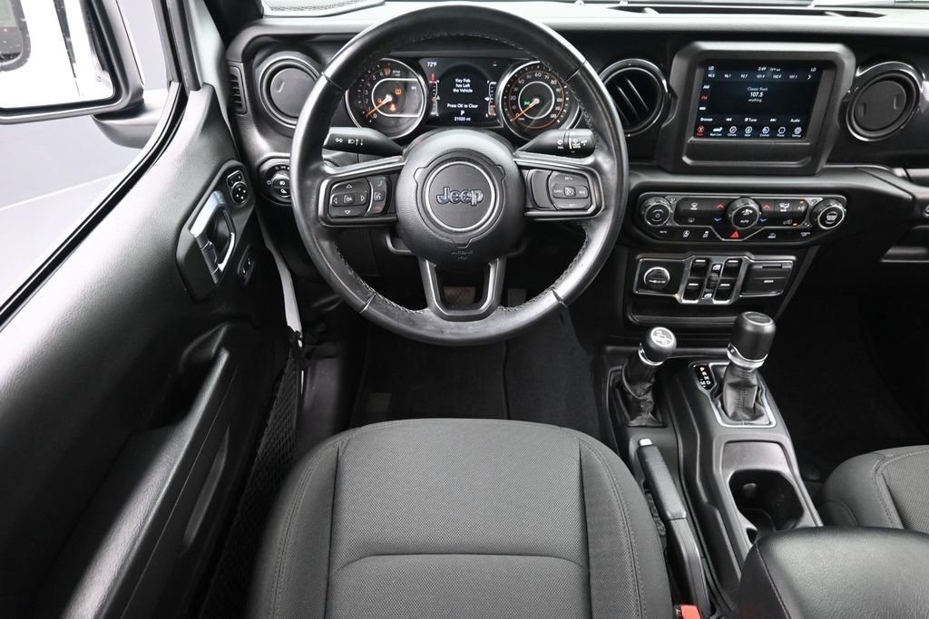 Used 2022 White Jeep Sport image 15
