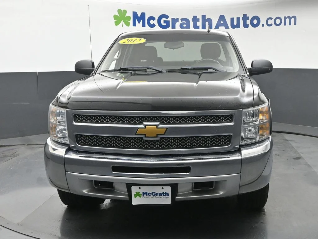 Used 2012 Black Chevrolet LT image 6
