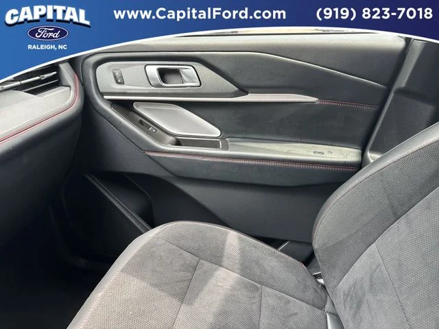 Used 2025 Gray Ford ST image 29