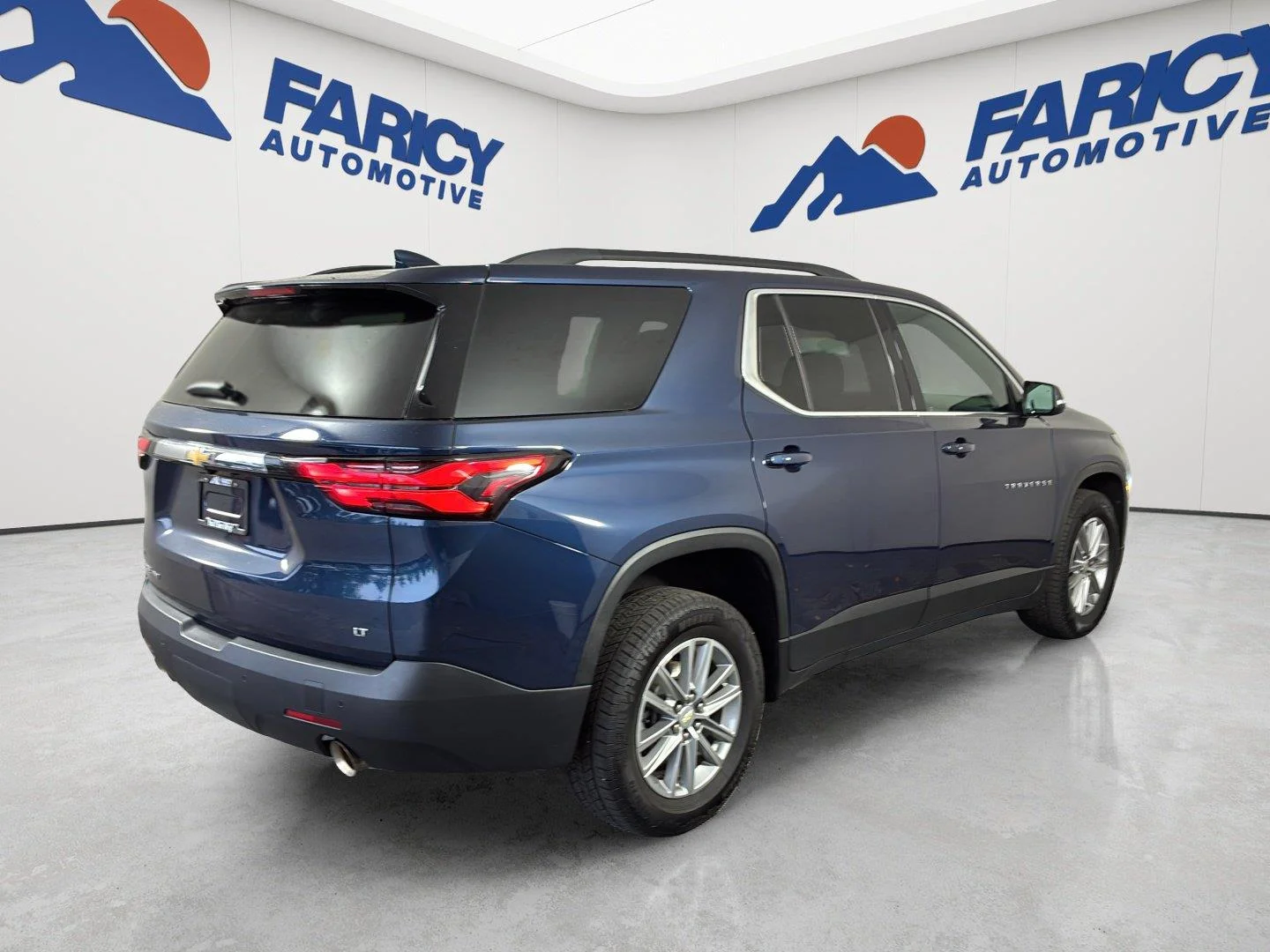 Used 2022 Northsky Blue Metallic Chevrolet LT Cloth image 13