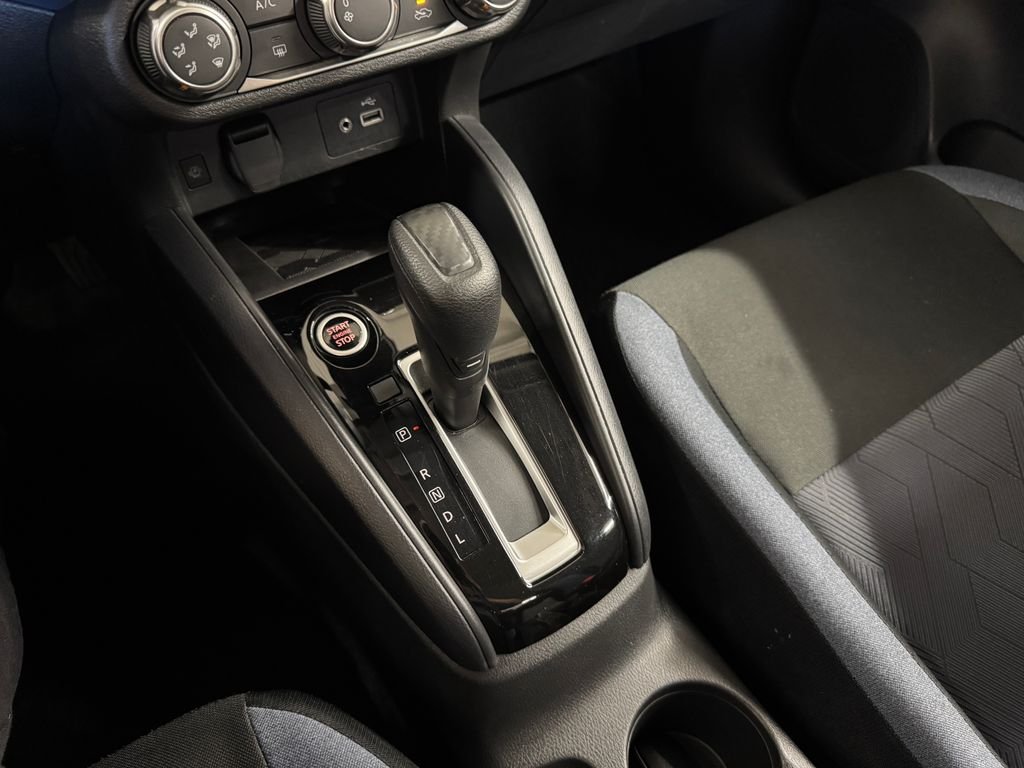 Used 2025 Gun Metallic Nissan 1.6 SV image 23
