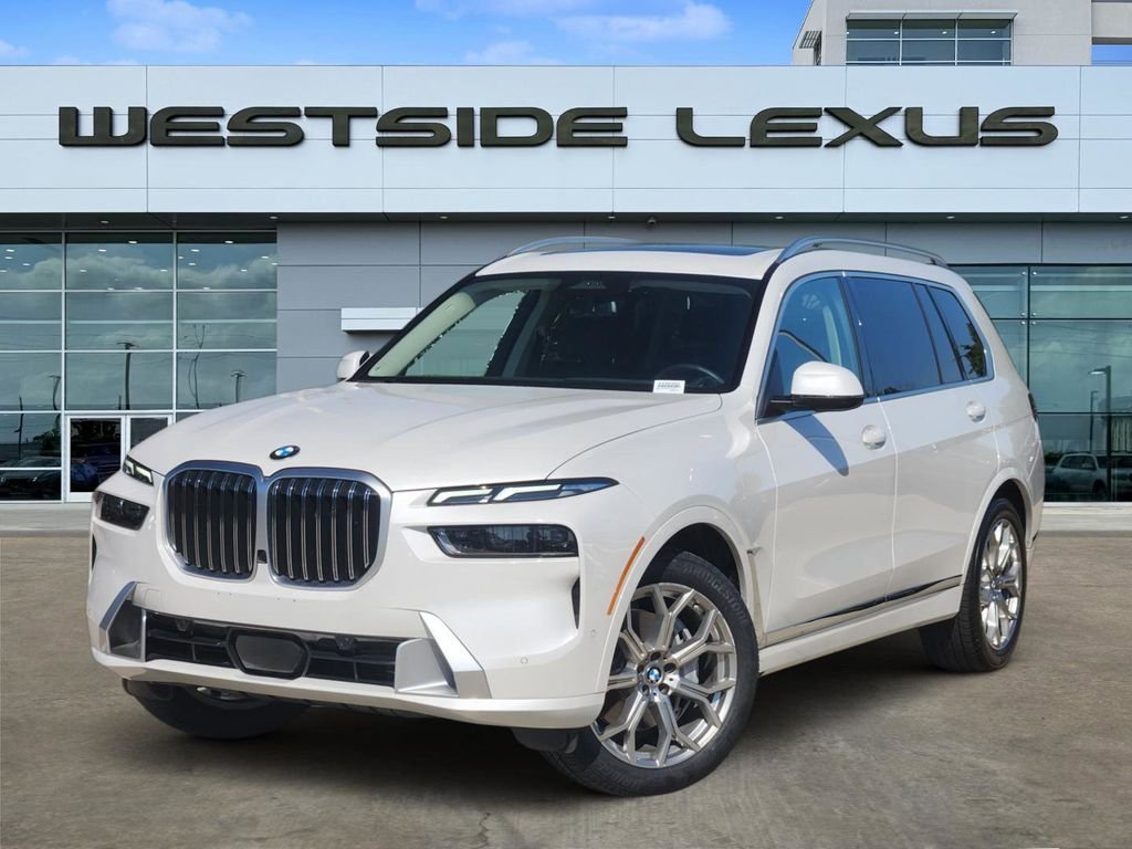 2023 BMW X7 xDrive40i's photo