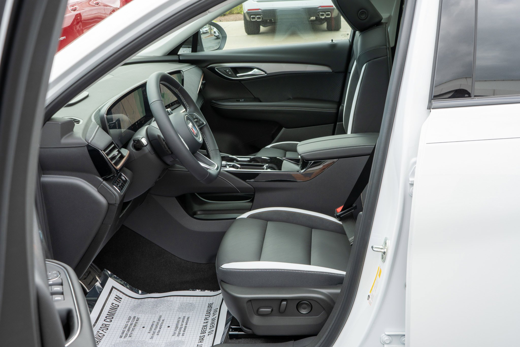 2026 Buick Envision Sport Touring - Photo 18
