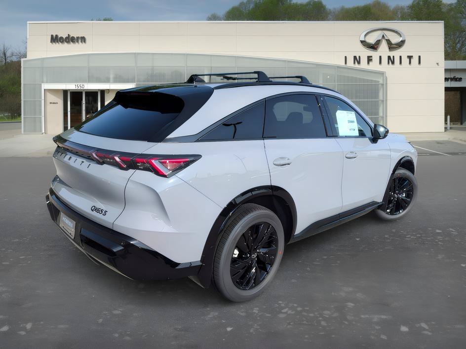 New 2027 Harbor Gray INFINITI SPORT image 5