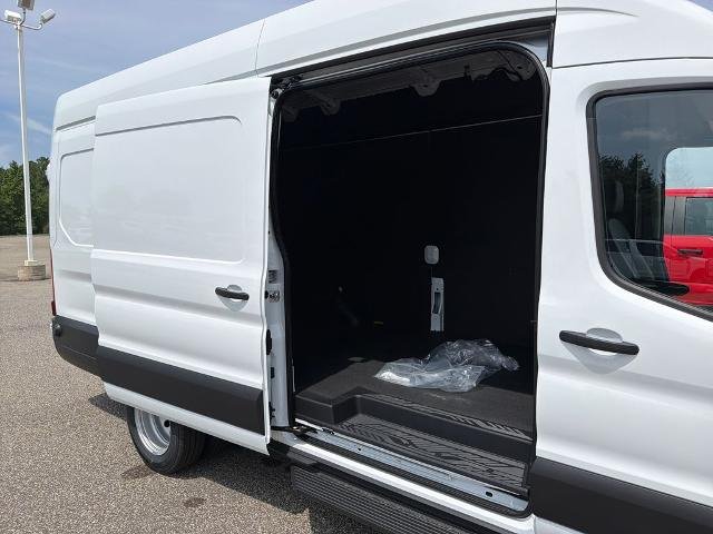 New 2026 Oxford White Ford Cargo Van image 52