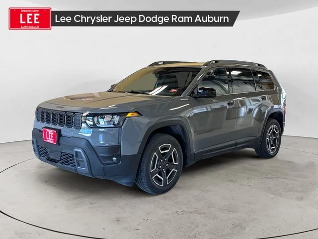 2026 Jeep Cherokee Laredo