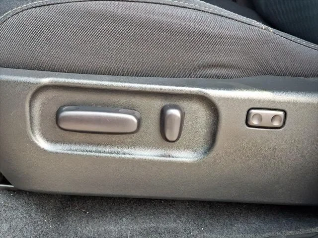 Certified Used 2023 MAGNETIC GRAY MET. Toyota  image 16