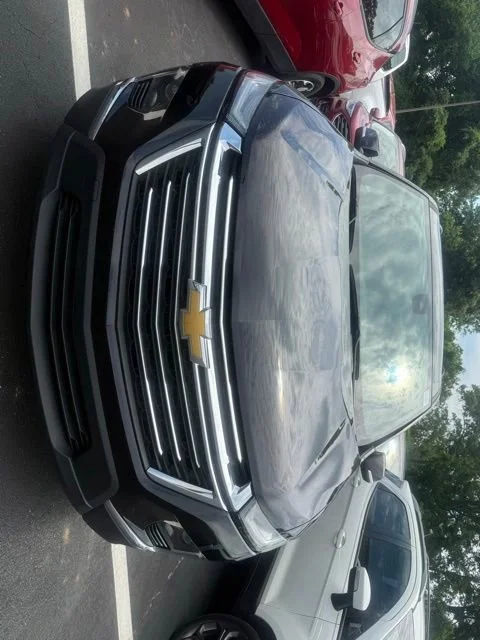 Used 2023 Mosaic Black Metallic Chevrolet LT Cloth image 2