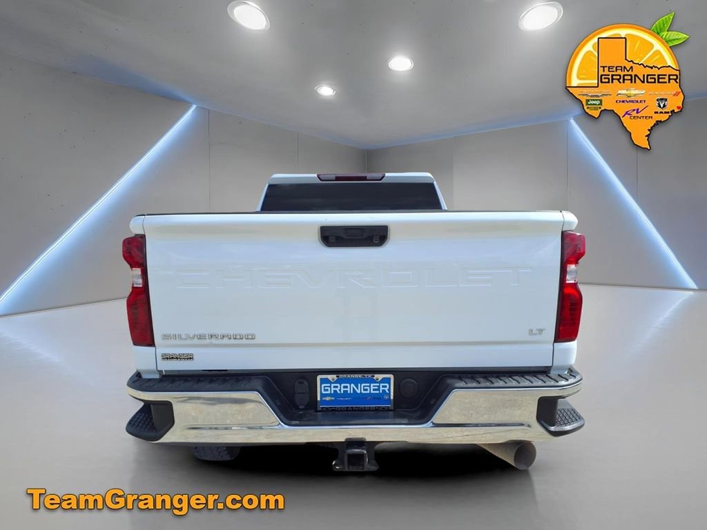 Used 2023 Summit White Chevrolet LT image 8
