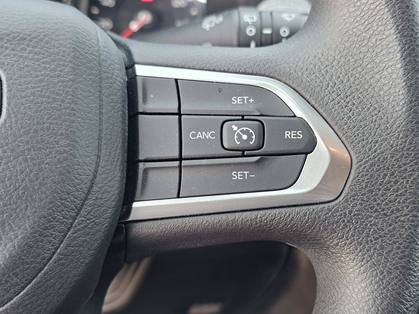 Used 2025 Silver Zynith Metallic Clearcoat Jeep Sport image 21