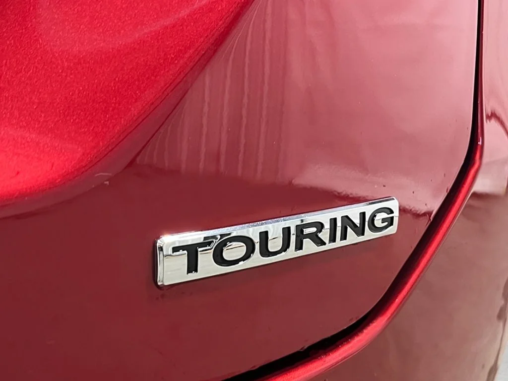 New 2026 Radiant Red Metallic II Honda Touring image 5