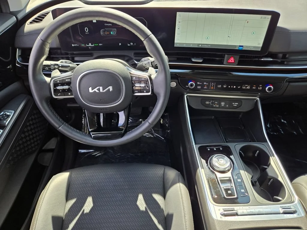 Used 2026 Aurora Black Pear Kia SX Prestige image 19