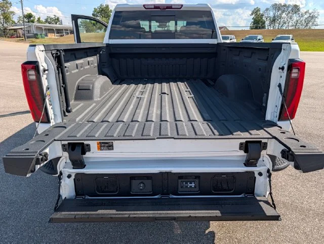 Used 2024 White GMC Denali Ultimate image 23
