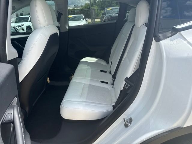 Used 2022 White Tesla Long Range image 15