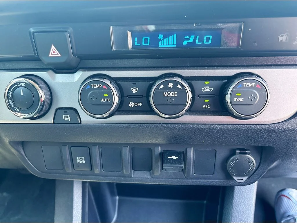 Used 2022 Gray Toyota SR image 19