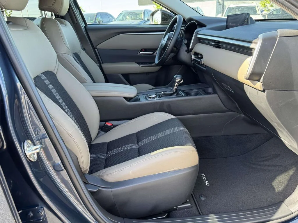 2025 Mazda CX-50 Premium - Photo 16