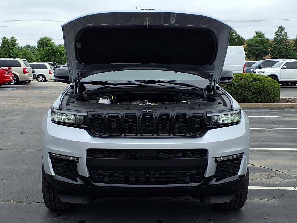 2025 Jeep Grand Cherokee L Limited - Photo 23