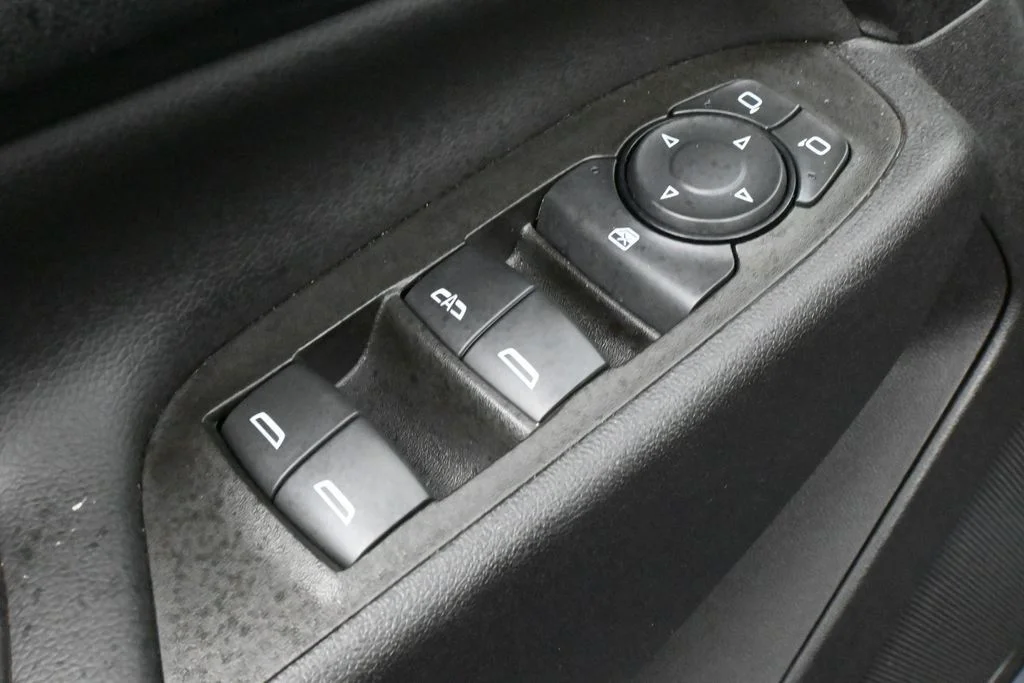 Used 2024 Lakeshore Blue Metallic Chevrolet LT image 13