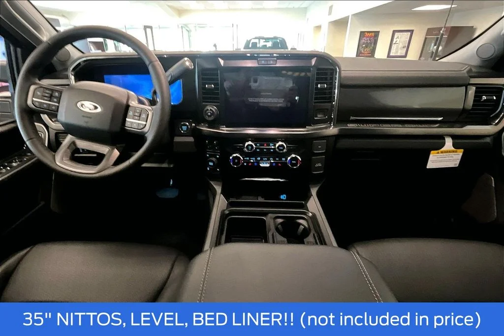 New 2026 Star White Metallic Tri-Coat Ford F-250® Lariat® image 5
