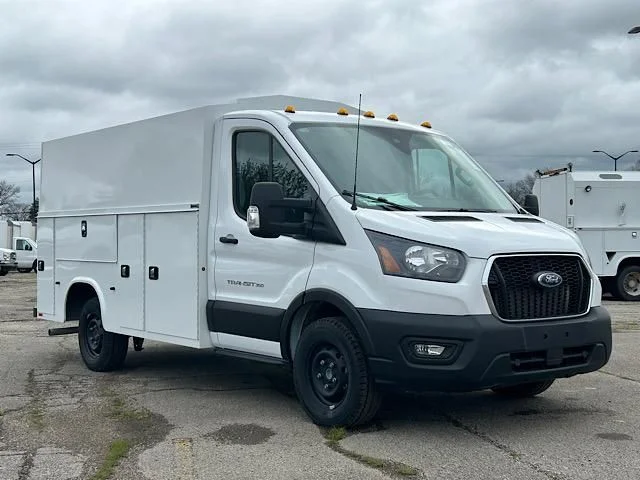 2024 Ford Transit Cutaway Base - Photo 19