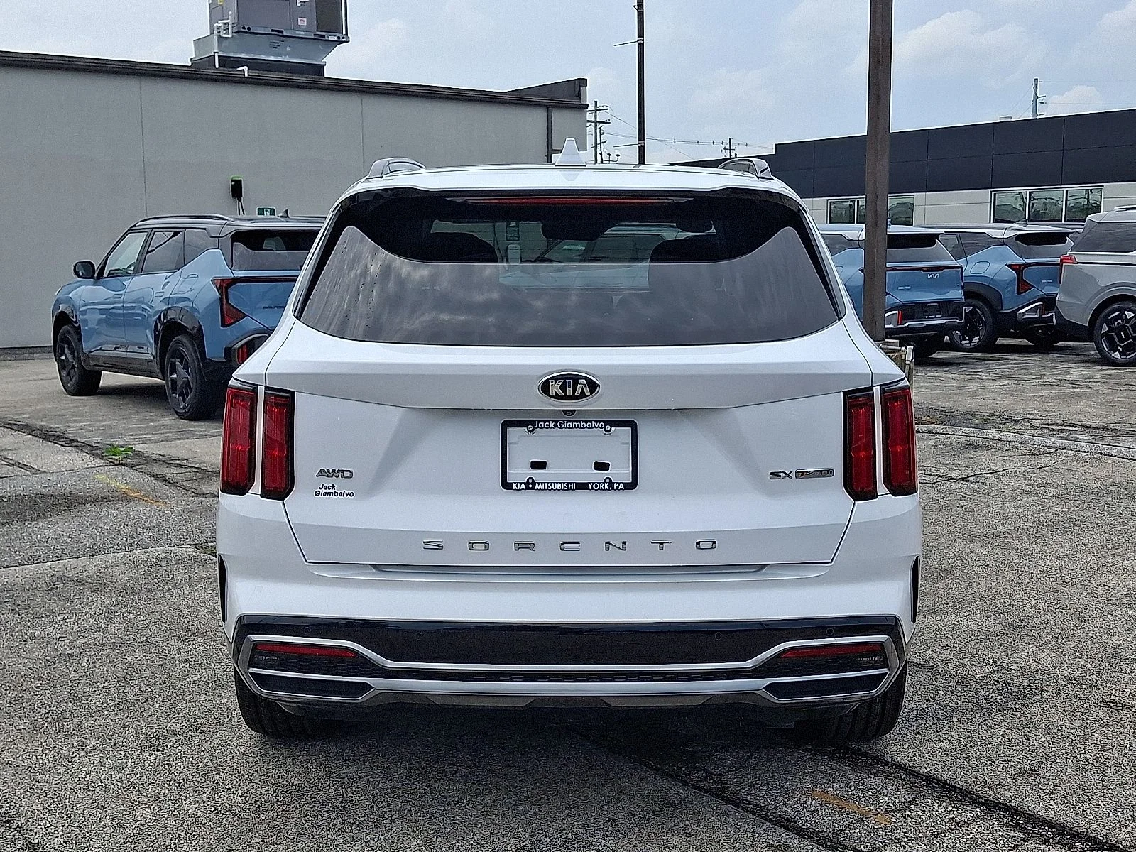 Certified Used 2021 White Kia SX image 6
