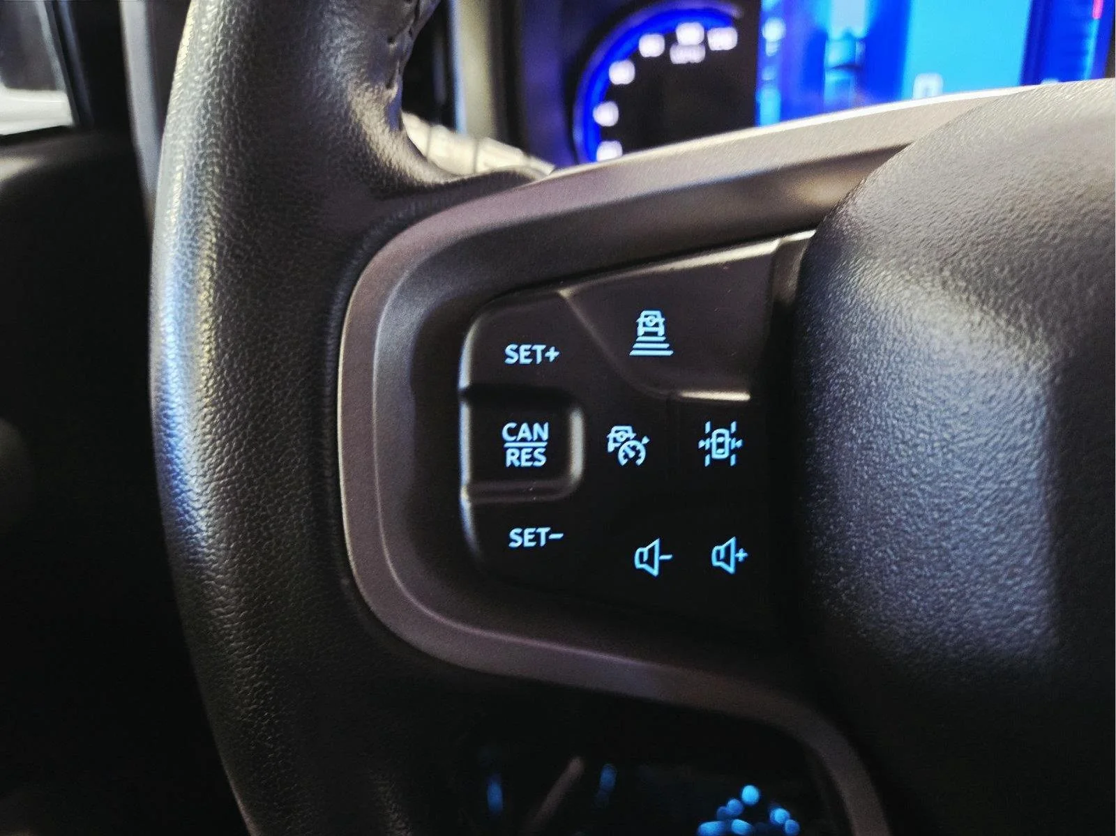 Used 2023 Azure Gray Metallic Tri-Coat Ford Badlands Advanced image 28