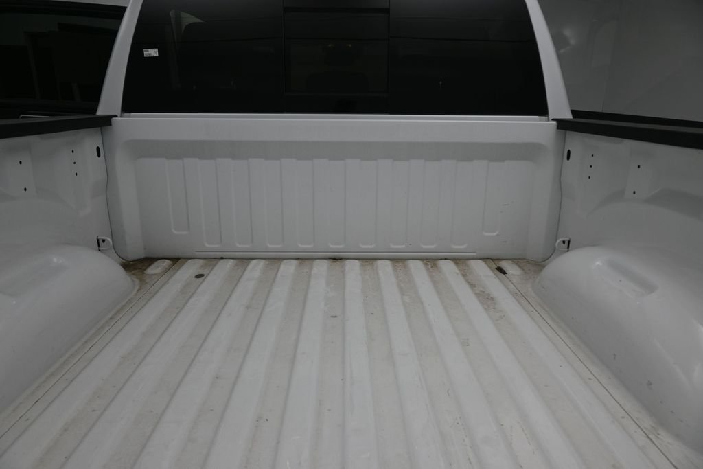 Used 2024 White Ram Big Horn/Lone Star image 14