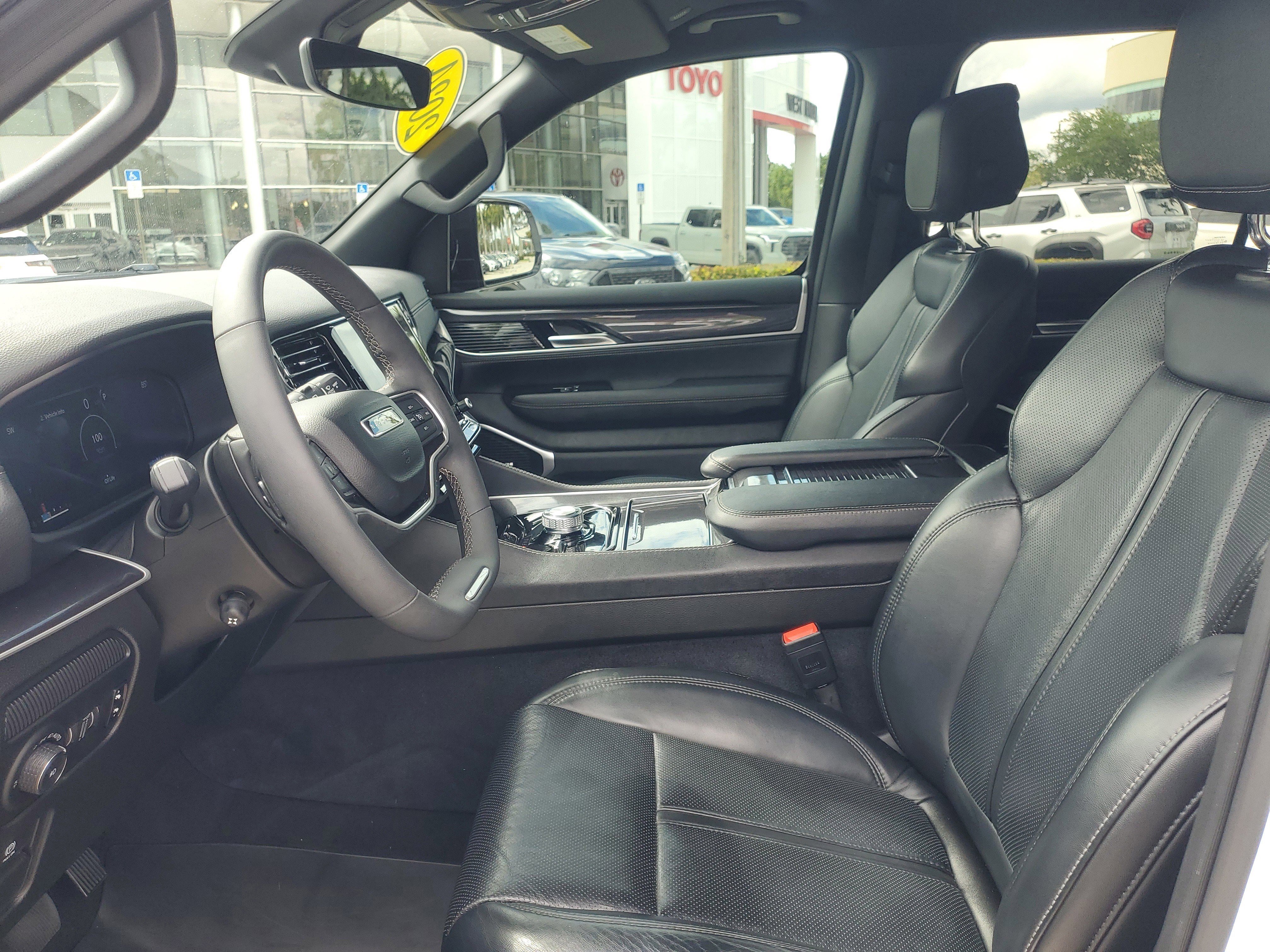 Used 2024 Bright White Clearcoat Jeep Base image 16