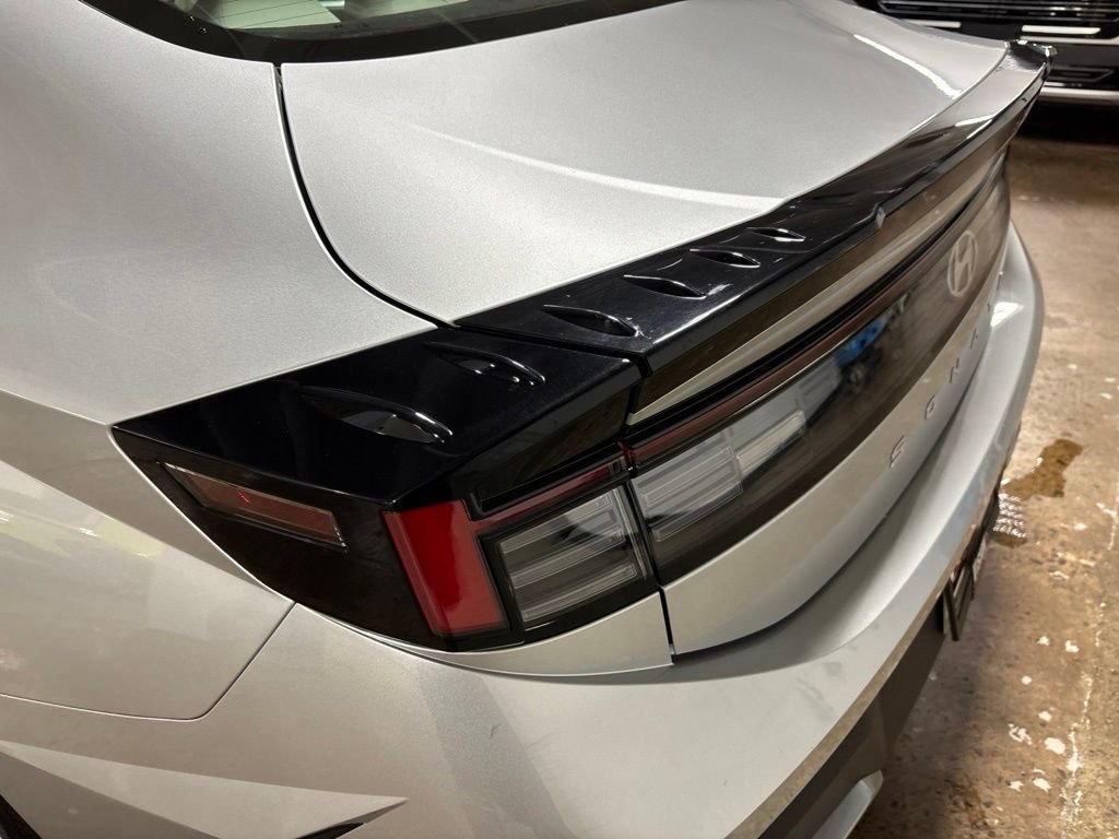 Certified Used 2025 Silver Hyundai SE image 30