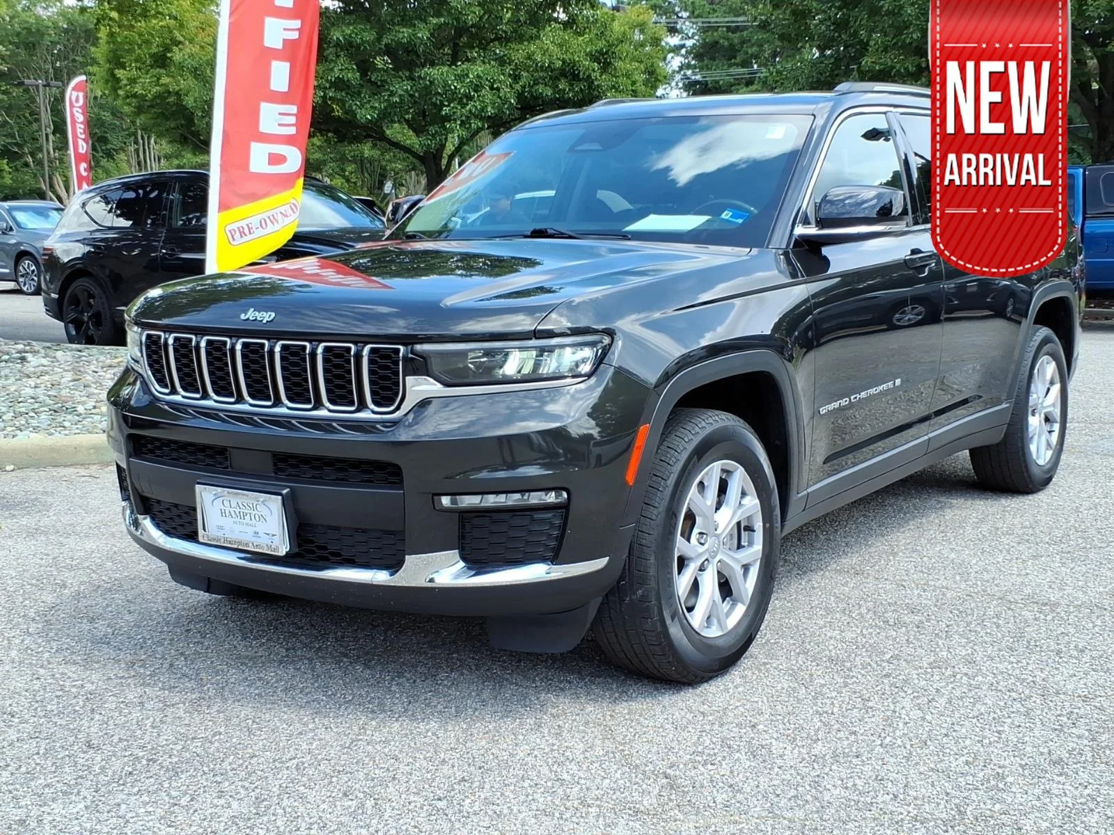 Used 2021 Rocky Mountain Pearlcoat Jeep Limited image 1