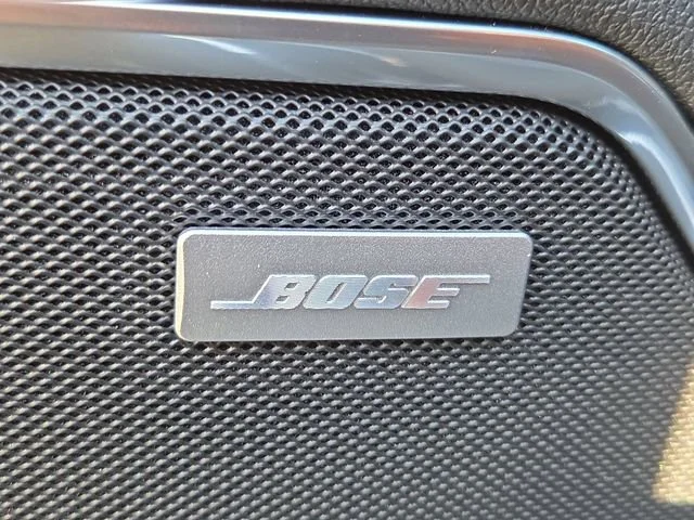 2026 GMC Sierra 1500 SLT - Photo 11