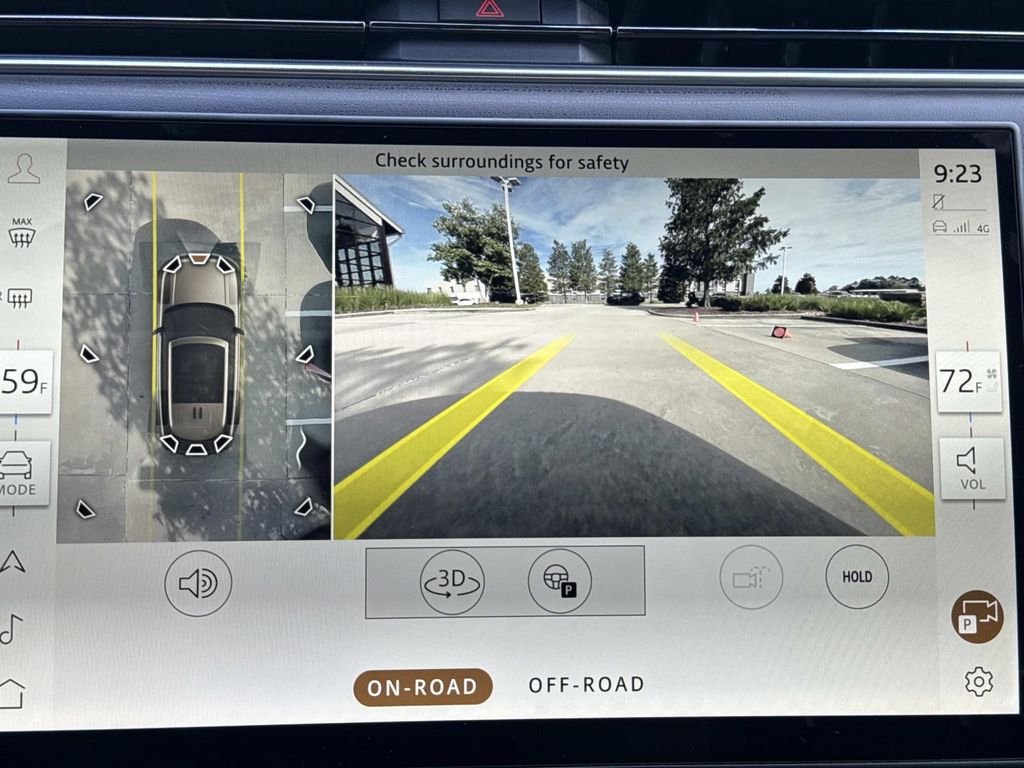 New 2026 Eiger Grey Land Rover SE image 14