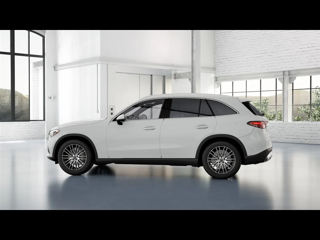 New 2026 Polar White Mercedes-Benz GLC 300 image 28