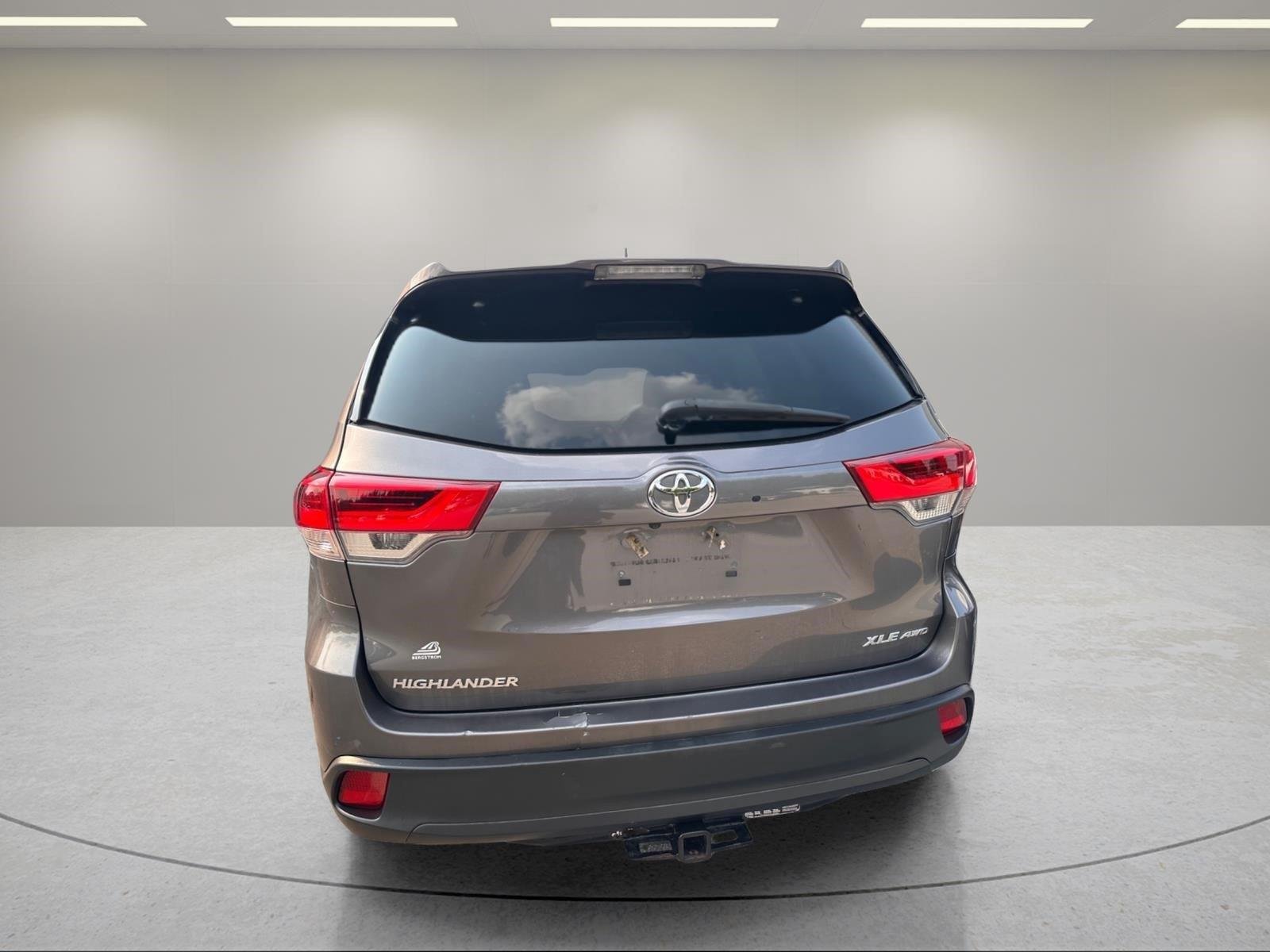 2018 Toyota Highlander XLE - Photo 18