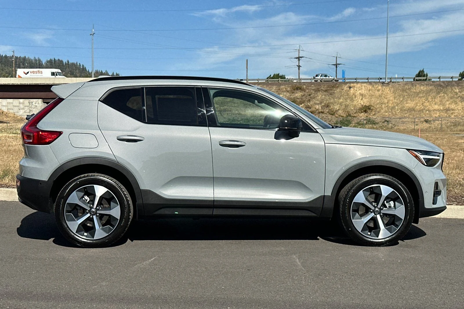 New 2026 Vapour Grey Volvo Plus image 2