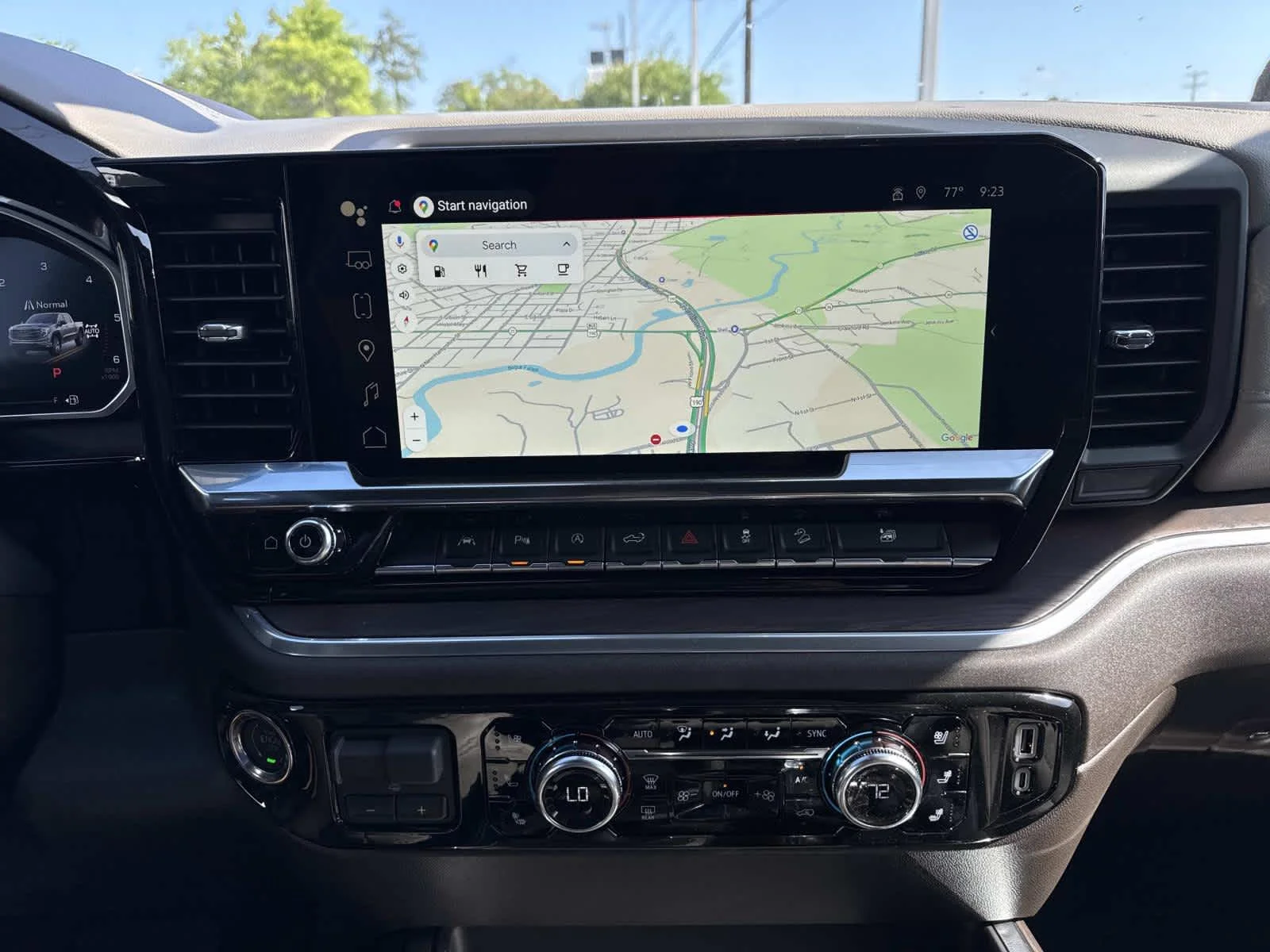 2026 GMC Sierra 1500 SLT - Photo 16