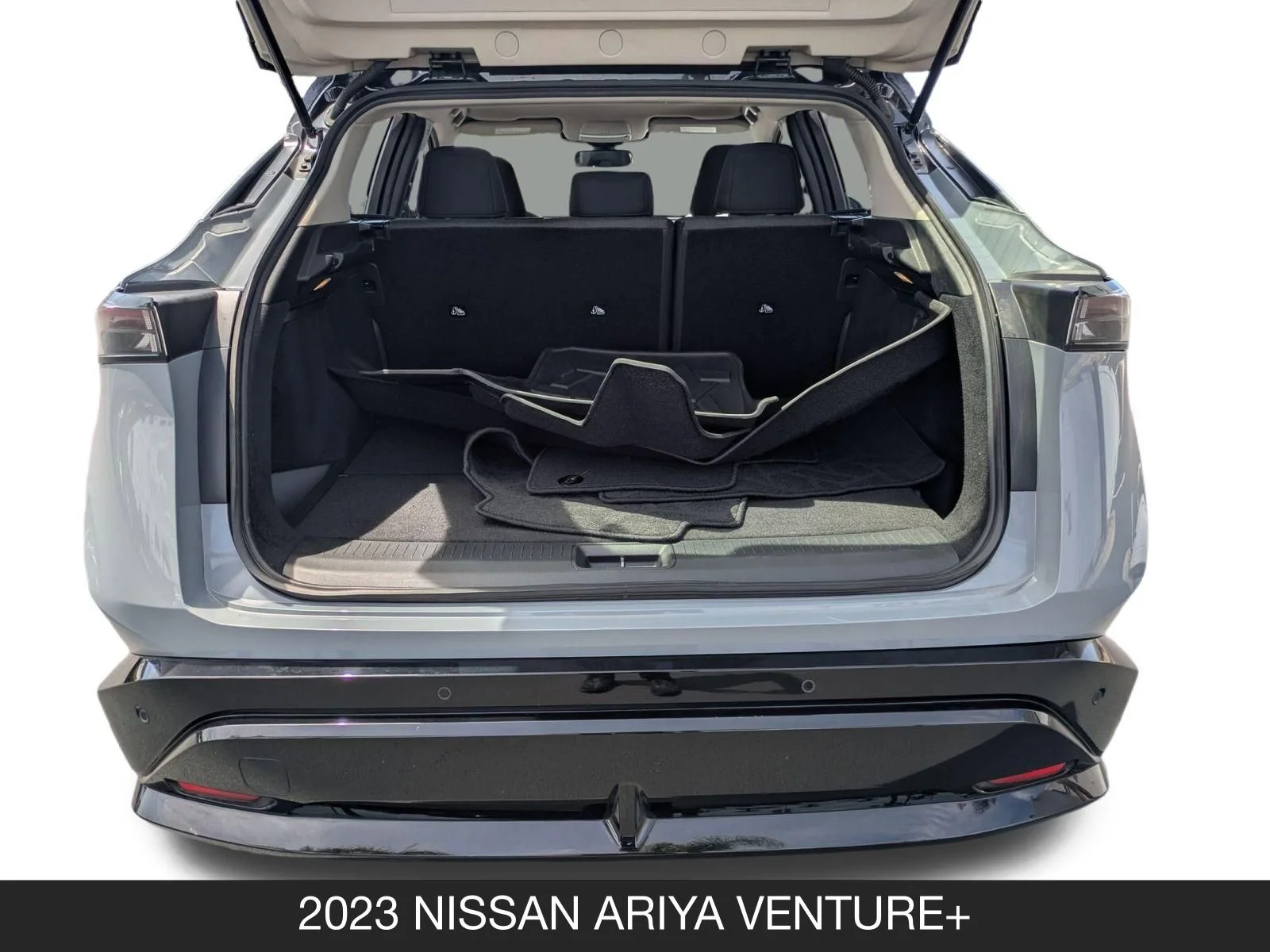 Used 2023 Boulder Gray Pearl/Black Diamond Pearl Nissan VENTURE+ image 20