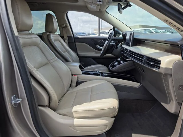 Used 2021 Mocha Lincoln Reserve image 27