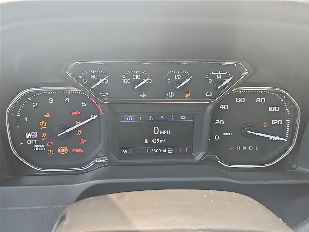 Used 2021 Onyx Black GMC SLE image 17
