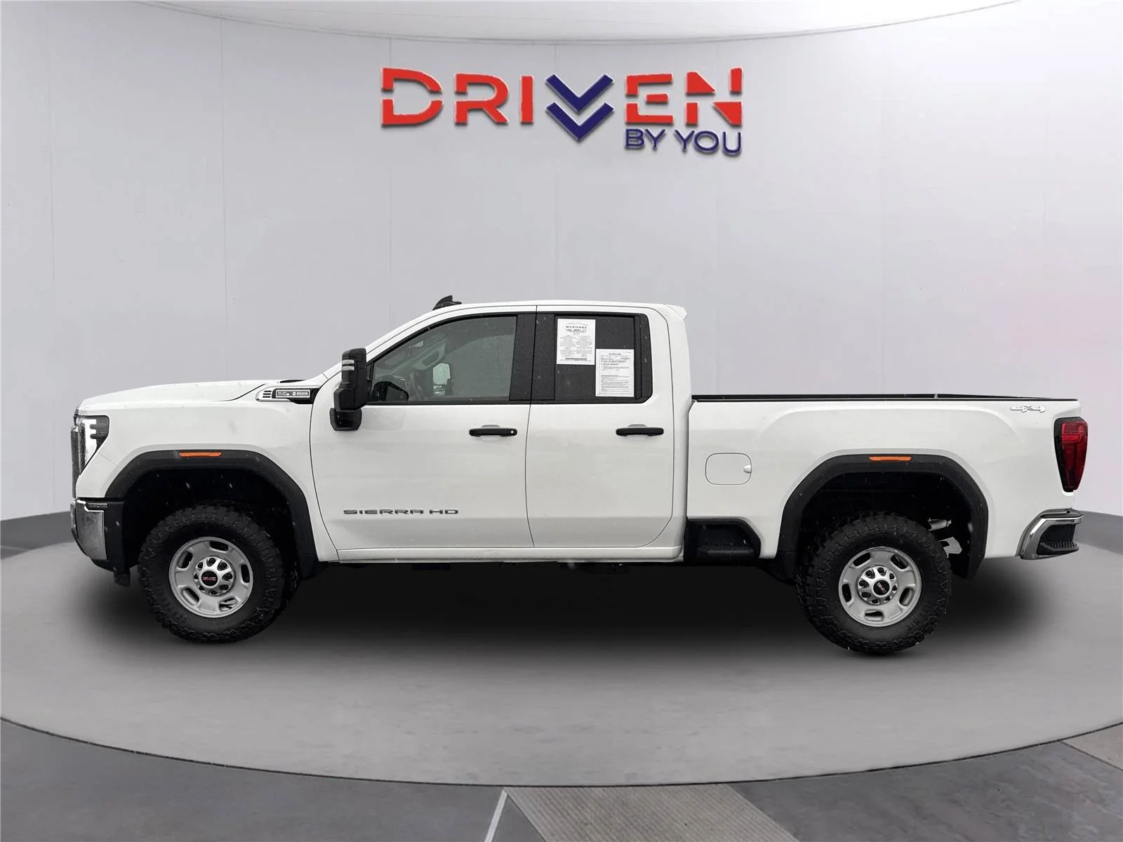Used 2025 Summit White GMC Pro image 7