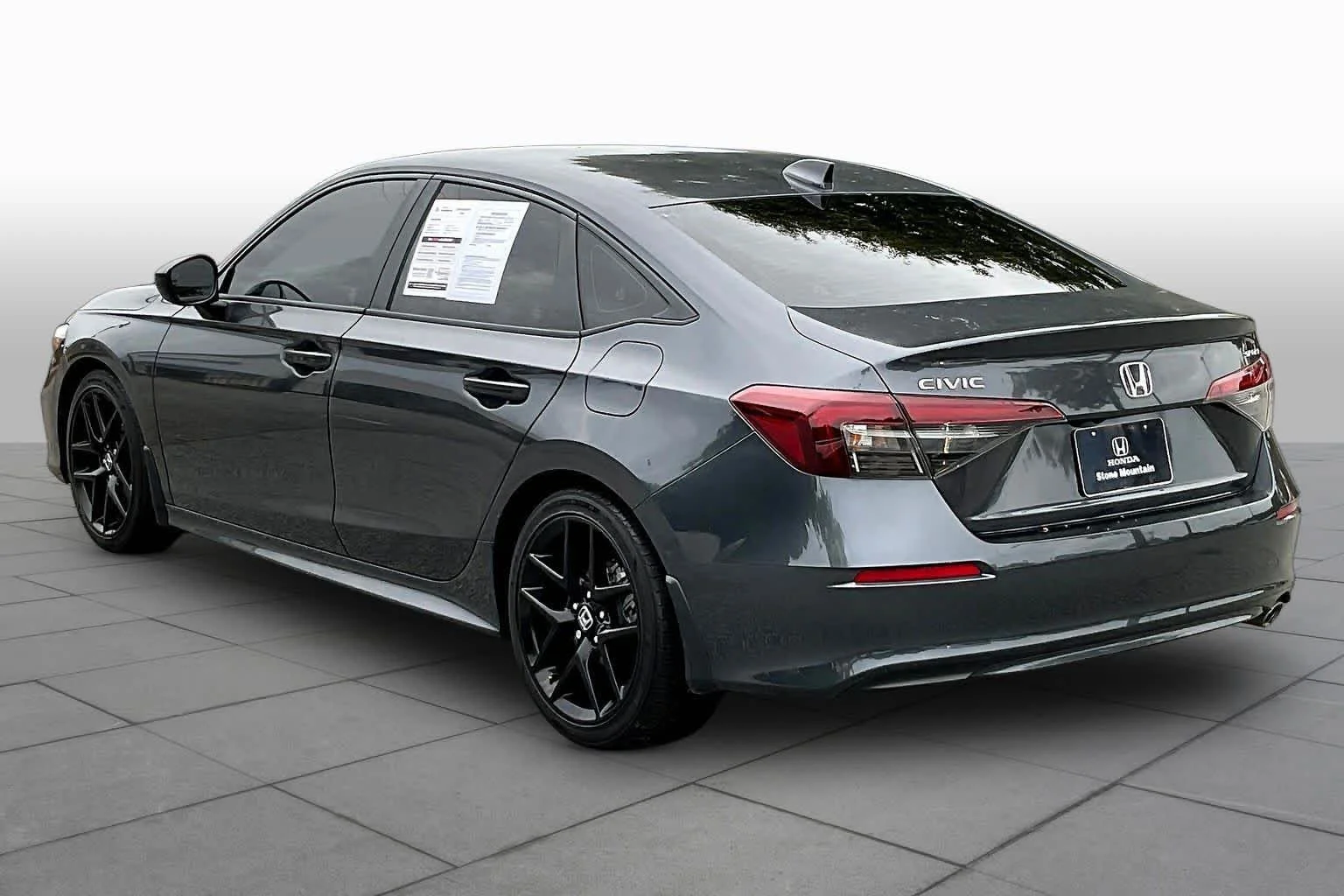 Used 2025 Meteorite Gray Metallic Honda Sport image 12