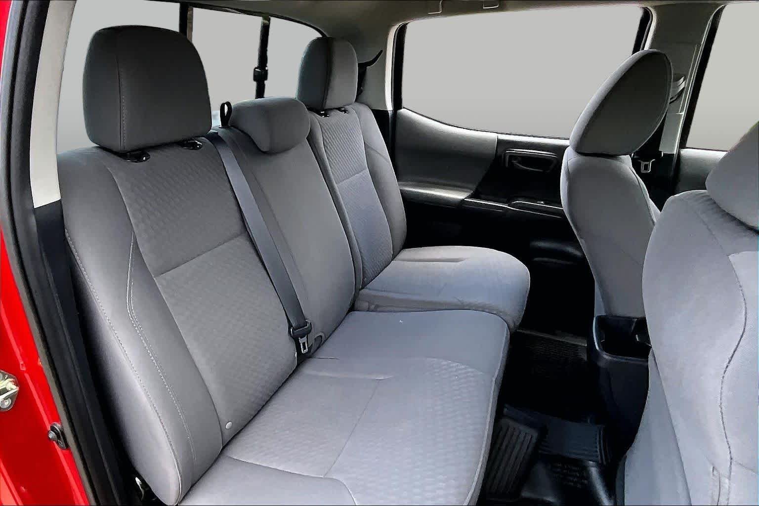 Used 2020 Barcelona Red Metallic Toyota SR image 19